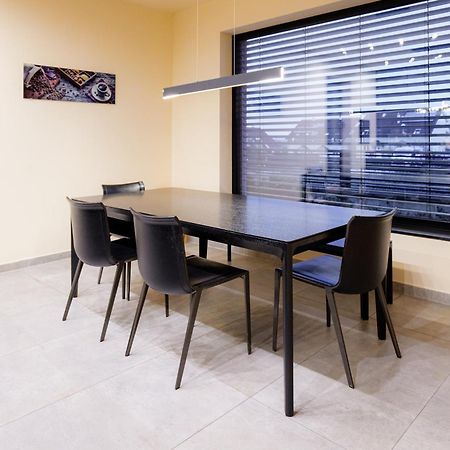Villa Rose Close To Vienna & Airport Maria Ellend Extérieur photo