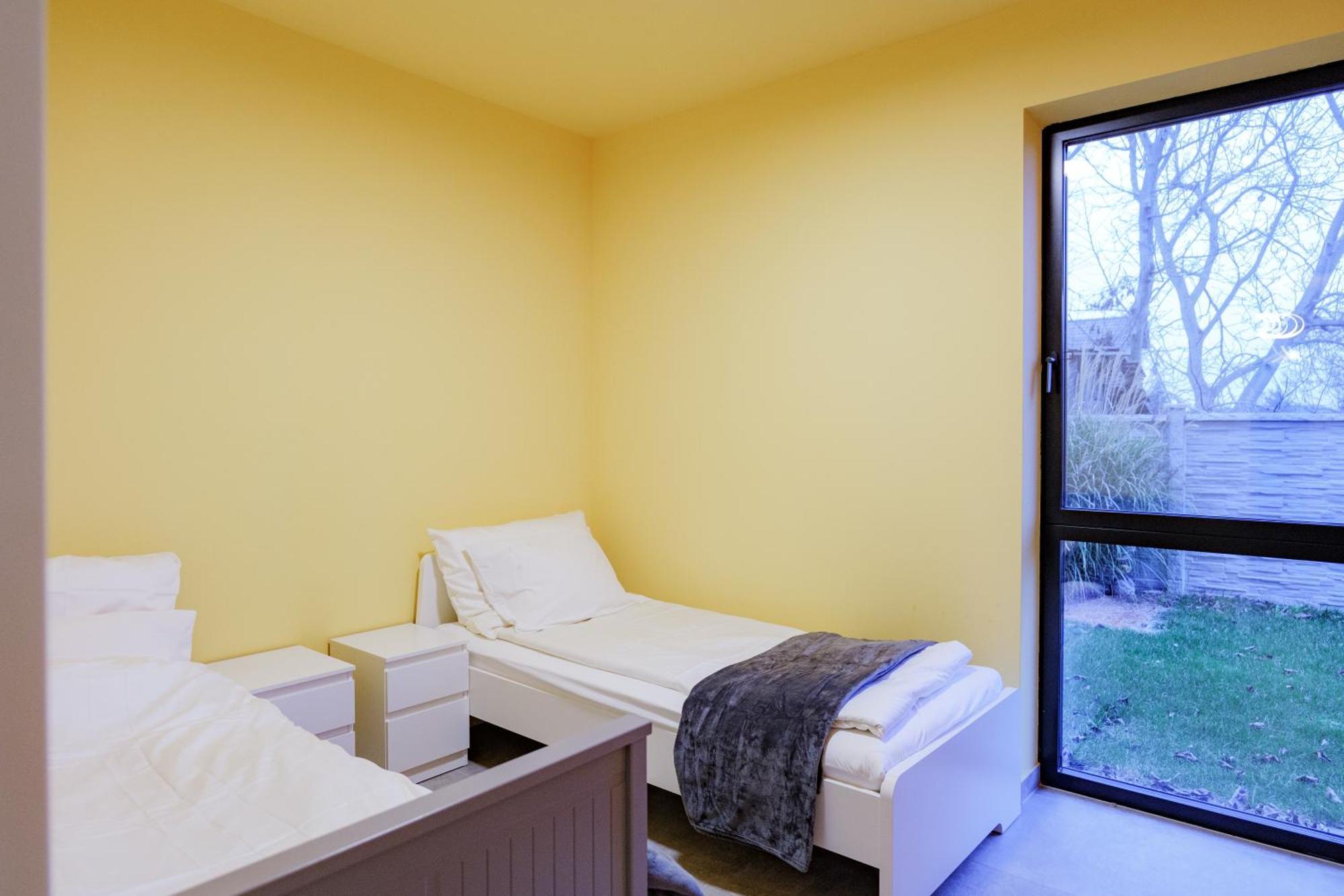Villa Rose Close To Vienna & Airport Maria Ellend Extérieur photo